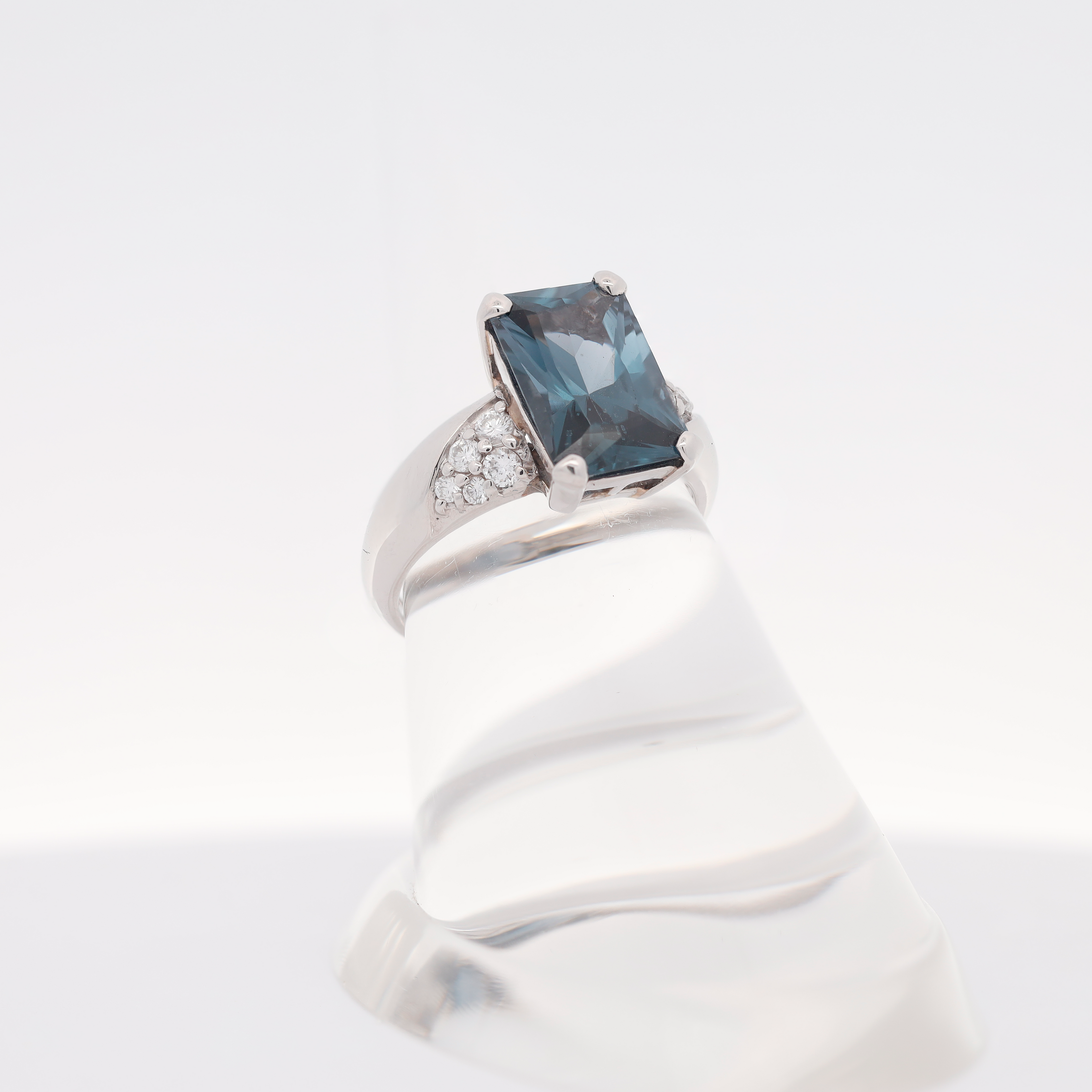 JEWELRY RINGS