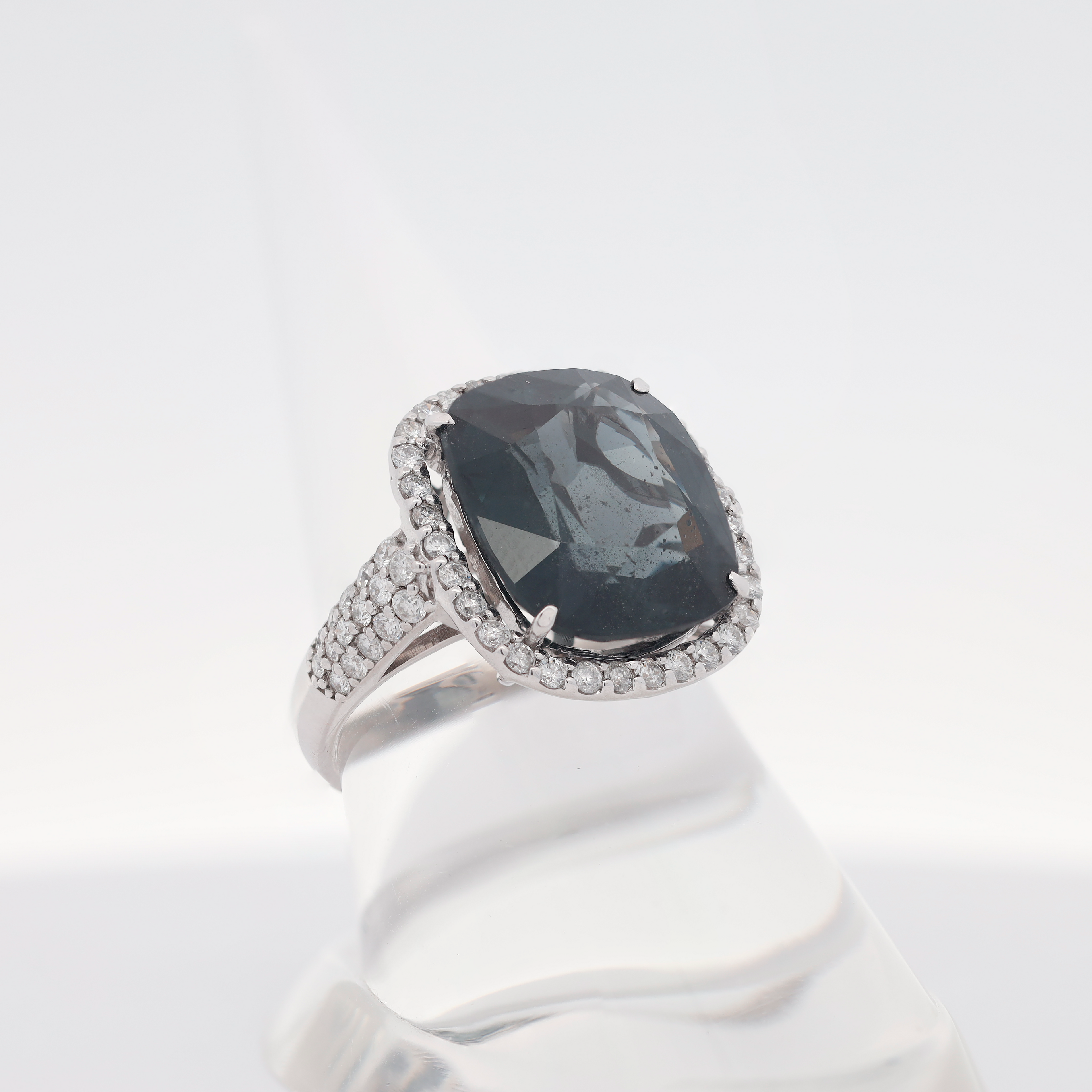 jewelry  rings