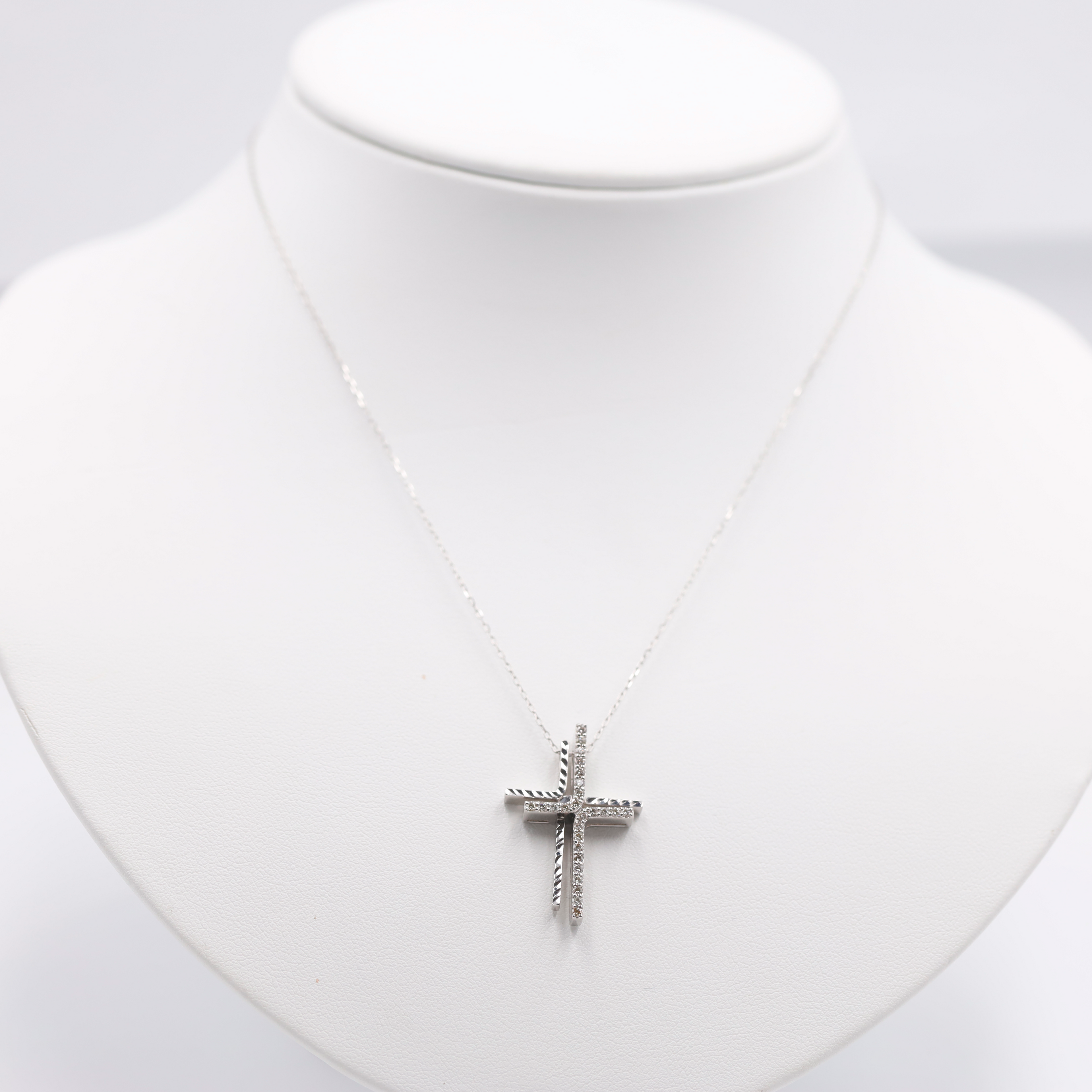 jewelry necklace