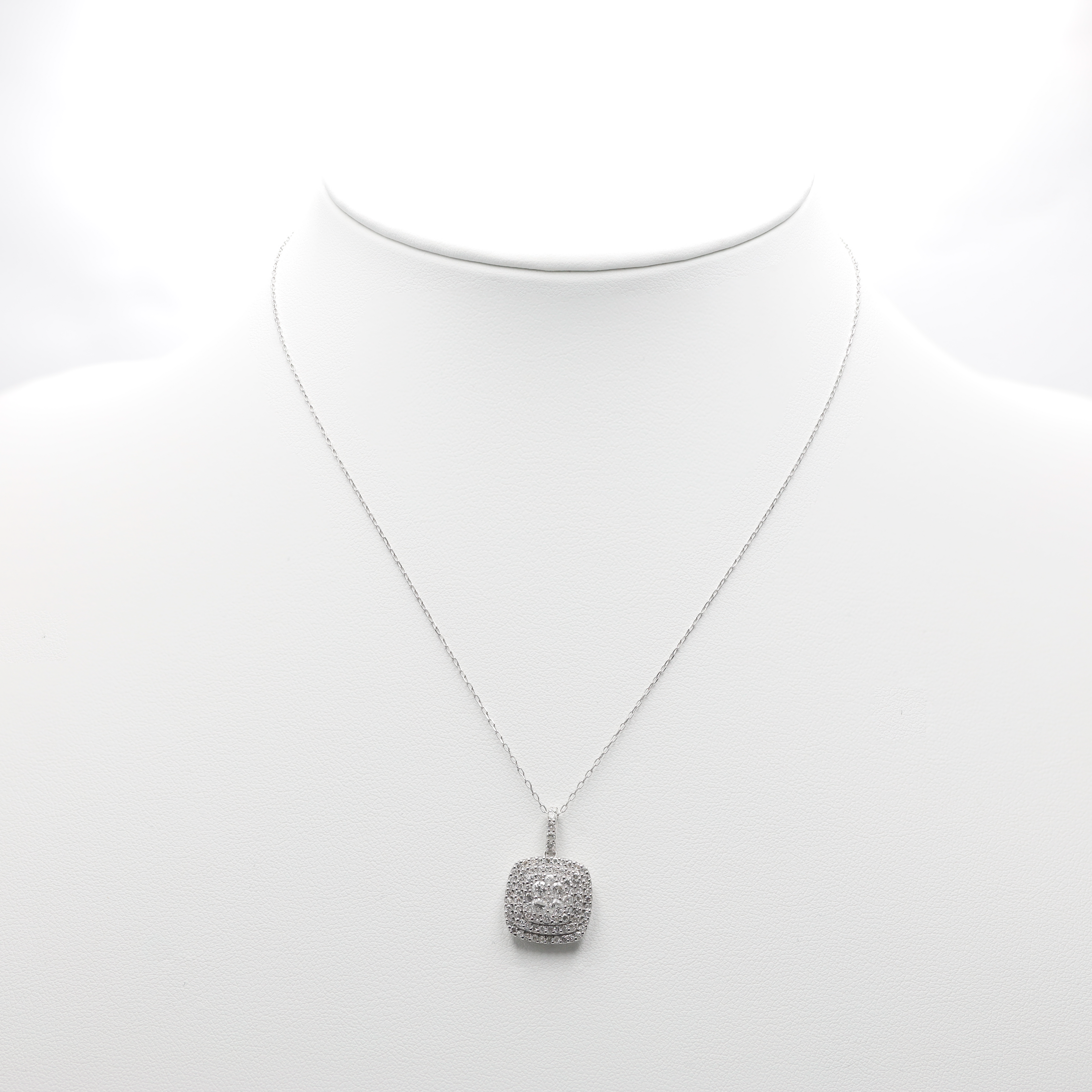 Jewelry - necklace
